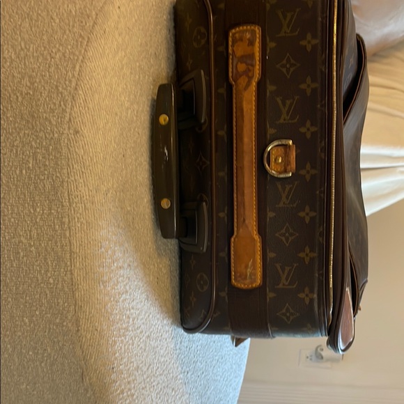 Louis Vuitton Monogram Canvas Suitcase - Picture 6 of 7